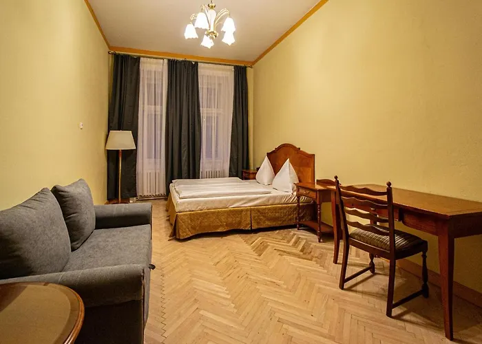 4 Bedrooms 130M2 Apartment At The Main City Square