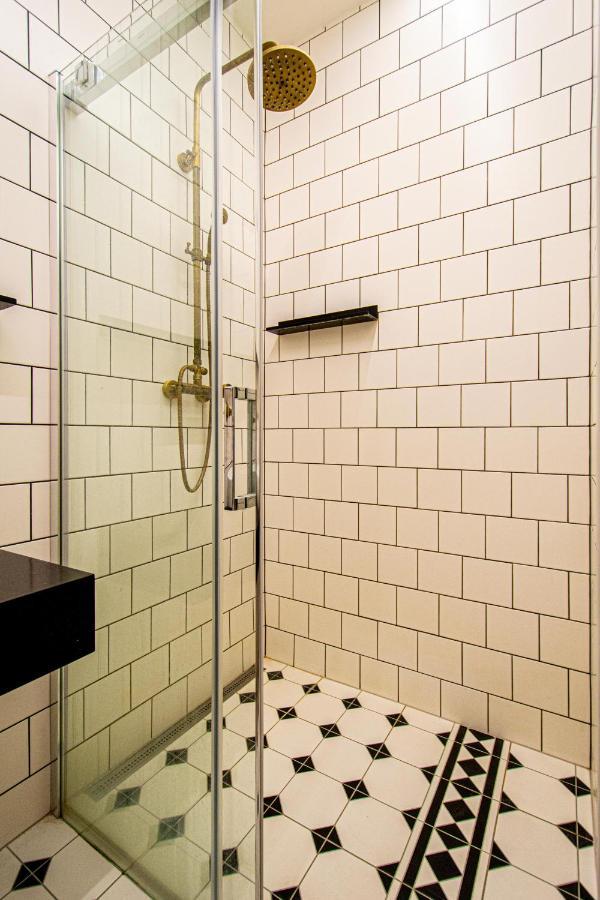 4 Bedrooms 130m2 At The Main Square Apartmán Prague